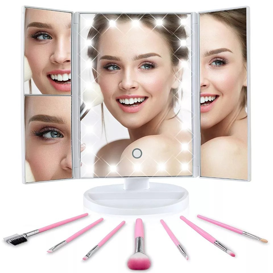 Light up vanity mirror + free makeup brushes